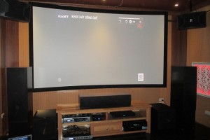  Cung cấp lắp đặt phòng chiếu phim 3D kết hợp karaoke tại biệt thự Pháp Vân