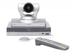 Hệ thống hội nghị truyền hình trực tuyến độ nét cao PCS-XG80