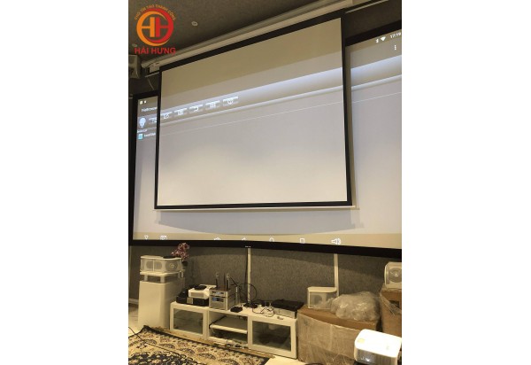 Màn chiếu điện treo tường HDmovie HP96T 120 inches tỷ lệ 4:3 