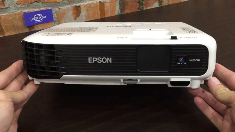 Máy chiếu Epson EB-X04 chính hãng, giá rẻ