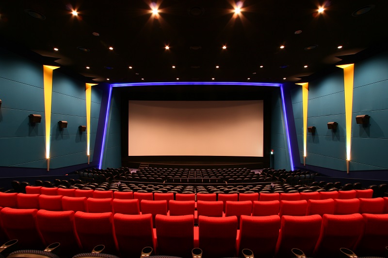 Màn chiếu 4K cho phòng chiếu phim và rạp chiếu phim chuyên nghiệp