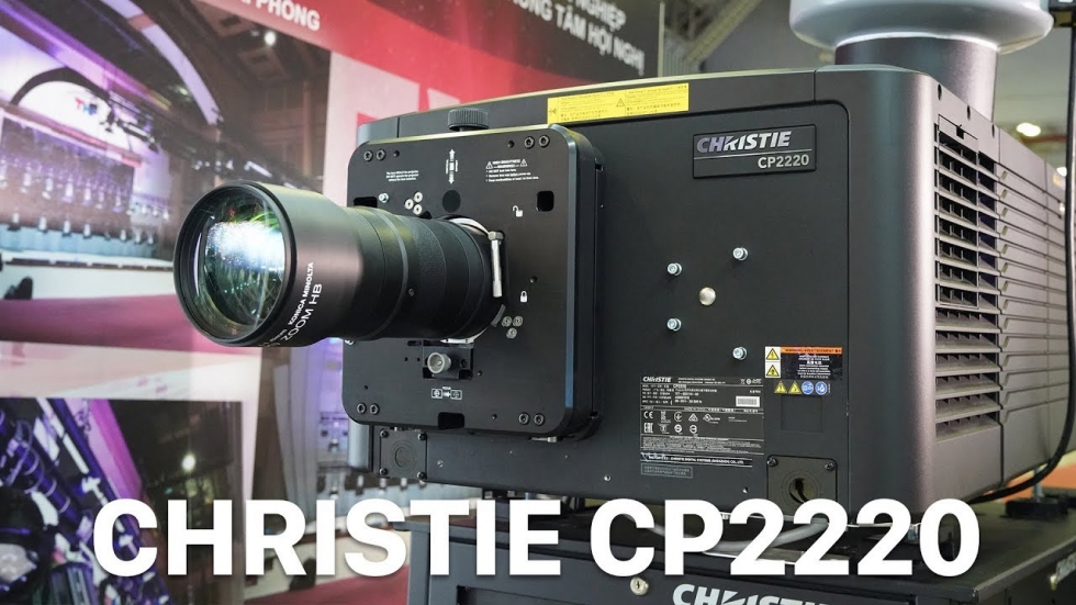 Máy chiếu Christie CP2220 chuyên dụng cho rạp chiếu phim