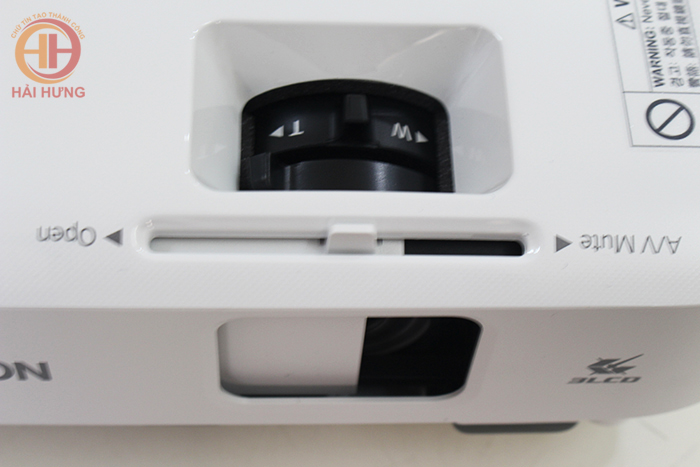 máy chiếu Epson EB-X05