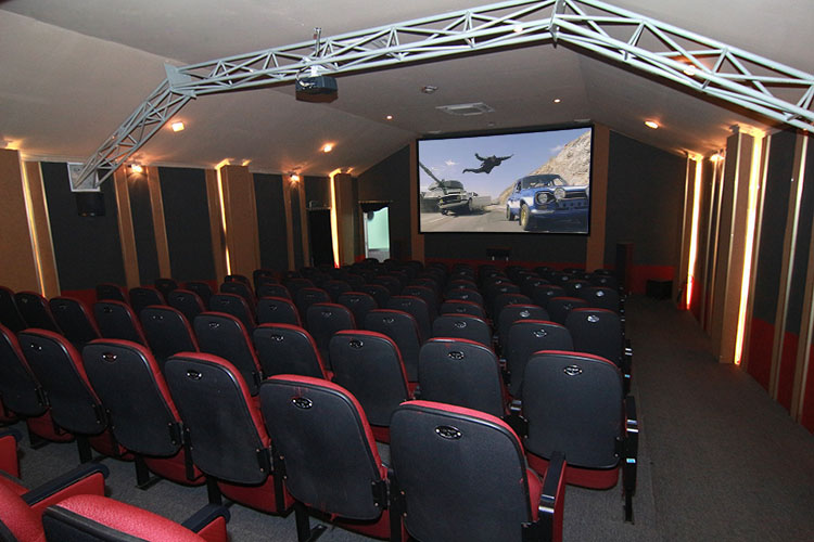 Rạp chiếu phim 3D mini tại nhà hát thiếu nhi quận 2