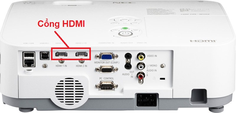 Cổng HDMI ở mặt sau máy chiếu