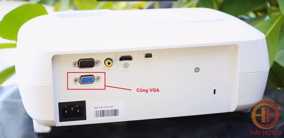 Cổng VGA trên máy chiếu