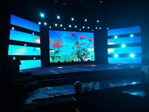 Các mẫu backdrop màn hình LED sân khấu đẹp
