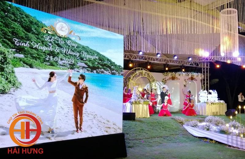 Màn hình LED tiệc cưới P5 ngoài trời