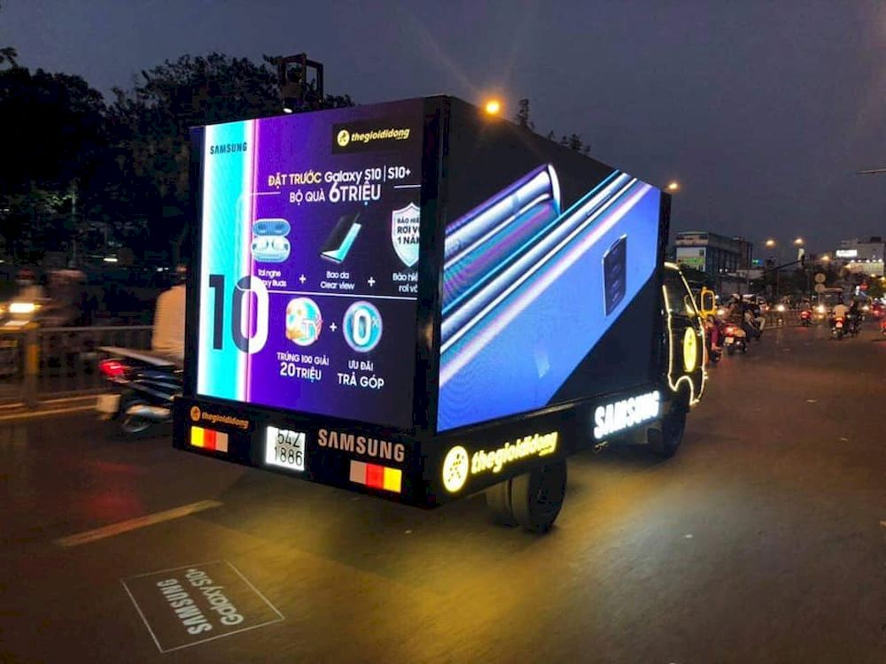 Màn hình LED quảng cáo di động ngoài trời